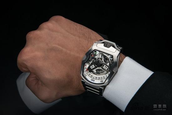 URWERK UR-210S FULL METAL JACKETȫ⚤